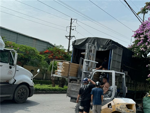 Ảnh Dịch Vụ Vận Tải Toàn Quốc: Nhanh, An Toàn, Tiết Kiệm Ngay Tại ADL